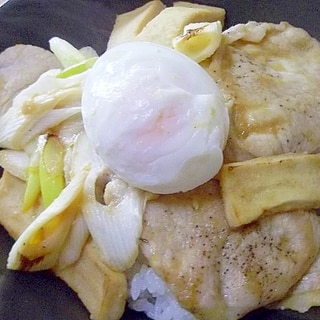 玉ねぎ氷de豚と高野豆腐の生姜焼き丼